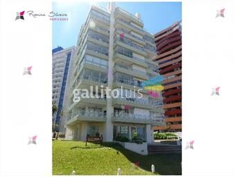 https://www.gallito.com.uy/apartamento-en-brava-3-dormitorios-inmuebles-17950307