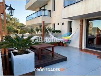 https://www.gallito.com.uy/venta-departamento-de-2-dormitorios-con-terraza-en-playa-br-inmuebles-24355189