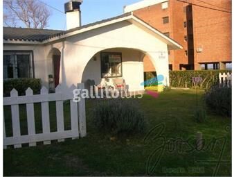 https://www.gallito.com.uy/casa-en-brava-3-dormitorios-inmuebles-24358399