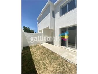 https://www.gallito.com.uy/venta-casa-2-dormitorios-malvin-norte-pedro-cosio-y-avenida-inmuebles-24263216