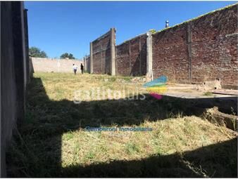 https://www.gallito.com.uy/terreno-sobre-av-garzon-con-muro-perimetral-inmuebles-23640020