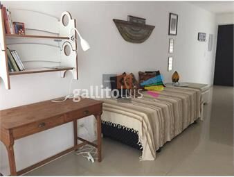 https://www.gallito.com.uy/apartamento-de-un-dormitorio-a-1-cuadra-del-puerto-inmuebles-24418116