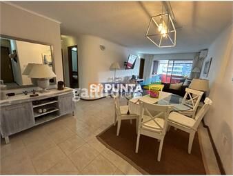 https://www.gallito.com.uy/apartamento-de-2-dormitorios-en-venta-inmuebles-23907006