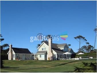https://www.gallito.com.uy/en-alquiler-y-venta-espectacular-residencia-estilo-americ-inmuebles-22563468