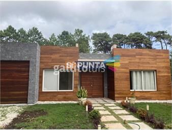 https://www.gallito.com.uy/casa-en-venta-en-barrio-privado-la-residence-inmuebles-23675027