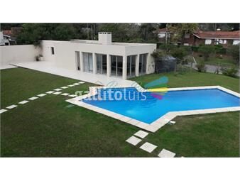 https://www.gallito.com.uy/venta-apartamento-2-dormitorios-punta-del-este-uruguay-inmuebles-20934372