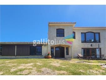 https://www.gallito.com.uy/venta-casa-vista-al-mar-punta-del-este-golf-inmuebles-24606287