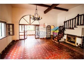 https://www.gallito.com.uy/venta-casa-pocitos-5-dormitorios-garaje-inmuebles-24607018