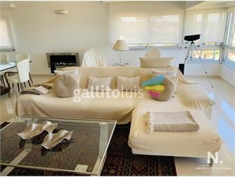 https://www.gallito.com.uy/apartamento-en-primera-linea-5-dormitorios-en-punta-del-es-inmuebles-23068860