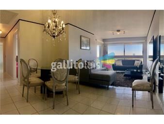 https://www.gallito.com.uy/venta-gran-departamento-2-dormitorios-en-playa-mansa-inmuebles-23850746