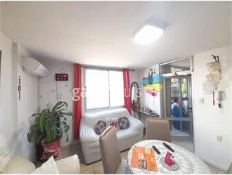 https://www.gallito.com.uy/venta-apartamento-2-dormitorios-centro-con-terraza-lavader-inmuebles-23936751