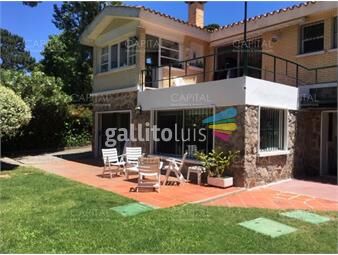 https://www.gallito.com.uy/casa-en-venta-playa-mansa-cuatro-dormitorios-inmuebles-22337077
