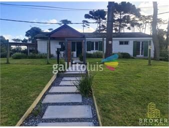 https://www.gallito.com.uy/venta-casa-punta-del-este-playa-mansa-zona-pinares-inmuebles-24606231