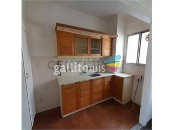 https://www.gallito.com.uy/venta-apartamento-de-1-dormitorio-con-renta-en-el-centro-inmuebles-24721226