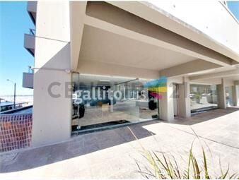 https://www.gallito.com.uy/excelente-local-ideal-oficinas-sobre-gorlero-edificio-mon-inmuebles-24876176