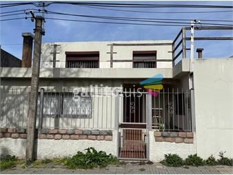 https://www.gallito.com.uy/venta-casa-buceo-3-dormitorios-a-reciclar-inmuebles-24323960