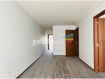 https://www.gallito.com.uy/apartamento-en-venta-de-2-dormitorios-en-parque-rodo-a-e-inmuebles-24737567