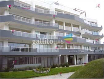 https://www.gallito.com.uy/apartamento-en-punta-del-este-pinares-inmuebles-24921646