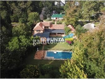 https://www.gallito.com.uy/casa-a-la-venta-5-dormitorios-con-piscina-inmuebles-23601904