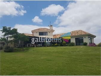 https://www.gallito.com.uy/venta-espectacular-casa-en-colinas-de-carrasco-inmuebles-24966034