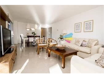 https://www.gallito.com.uy/amplio-y-luminoso-apartamento-de-2-dormitorios-en-aidy-gril-inmuebles-22908883