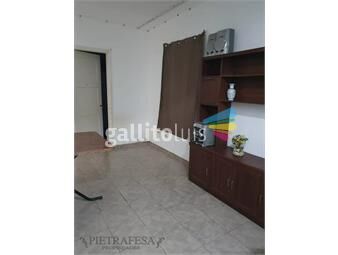https://www.gallito.com.uy/apartamento-en-venta-2-dormitorios-1-baño-y-patio-calle-inmuebles-24368947