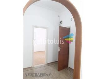 https://www.gallito.com.uy/apartamento-en-venta-2-dormitorios-1-baño-jose-enrique-r-inmuebles-24437636