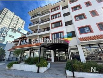 https://www.gallito.com.uy/vende-apartamento-de-1-dormitorio-con-2-garajes-peninsula-inmuebles-25019270