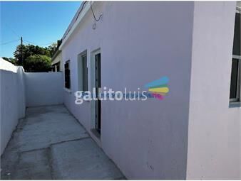 https://www.gallito.com.uy/venta-de-casa-con-renta-1-dormitorio-nuevo-paris-inmuebles-25022449