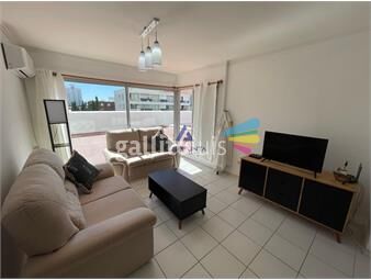 https://www.gallito.com.uy/apartamento-en-brava-3-dormitorios-inmuebles-24976331