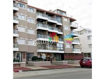 https://www.gallito.com.uy/apartamento-en-peninsula-frente-a-playa-el-emir-inmuebles-23605049