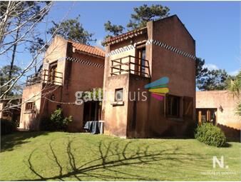 https://www.gallito.com.uy/casa-en-venta-de-3-dormitorios-inmuebles-25034514