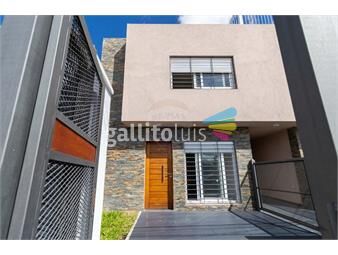 https://www.gallito.com.uy/venta-casa-duplex-2-dormitorios-sayago-inmuebles-25069221