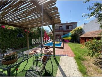 https://www.gallito.com.uy/venta-casa-malvin-5-dormitorios-fondo-piscina-inmuebles-25088677