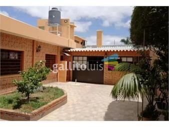 https://www.gallito.com.uy/casa-en-venta-4-dormitorios-3-baã±os-patio-barbacoa-ga-inmuebles-25108741