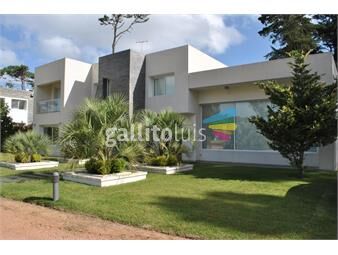 https://www.gallito.com.uy/casa-4-dormitorios-a-la-venta-punta-del-este-inmuebles-22005663