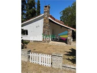 https://www.gallito.com.uy/venta-casa-salinas-sur-fondo-parrillero-terreno-grande-y-inmuebles-24999695