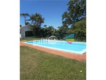 https://www.gallito.com.uy/casa-en-mansa-con-piscina-inmuebles-24119881
