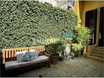 https://www.gallito.com.uy/venta-de-casa-4-dormitorios-servicio-garage-patio-pocitos-inmuebles-25155099