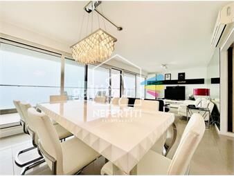 https://www.gallito.com.uy/venta-apartamento-3-suites-en-playa-mansa-con-vista-al-mar-inmuebles-24744809