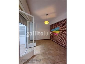 https://www.gallito.com.uy/apartamento-en-venta-2-dormitorios-1-baño-y-patio-alzaib-inmuebles-24570561