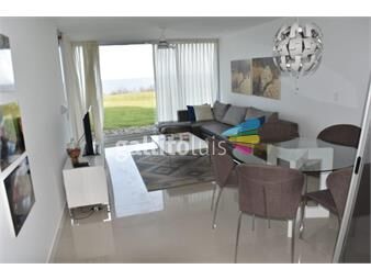 https://www.gallito.com.uy/apartamento-en-venta-primera-linea-playa-mansa-inmuebles-25169660