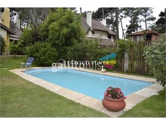 https://www.gallito.com.uy/pinares-casa-de-4-dormitorios-con-piscina-inmuebles-25032716