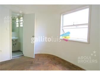 https://www.gallito.com.uy/apartamento-de-un-dormitorio-en-venta-en-ciudad-vieja-5-inmuebles-25166577