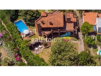 https://www.gallito.com.uy/venta-casa-5-dormitorios-punta-ballena-piscina-vista-al-mar-inmuebles-24121504
