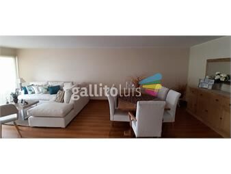https://www.gallito.com.uy/venta-apartamento-3-dormitorios-1-de-servicio-en-pocitos-inmuebles-24976245