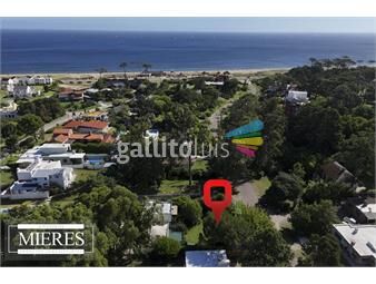 https://www.gallito.com.uy/casa-de-3-dormitorios-en-venta-playa-mansa-inmuebles-24760764