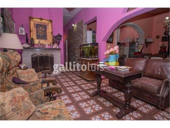 https://www.gallito.com.uy/venta-casa-3-dormitorios-y-2-baños-p-castellano-inmuebles-24674040