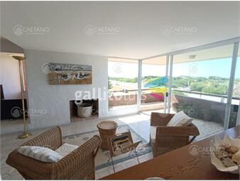 https://www.gallito.com.uy/venta-apartamento-3-dormitorios-servicio-playa-brava-pu-inmuebles-24835886