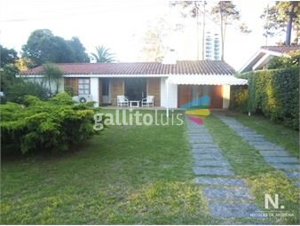 https://www.gallito.com.uy/venta-casa-4-dormitorios-punta-del-este-inmuebles-25042671